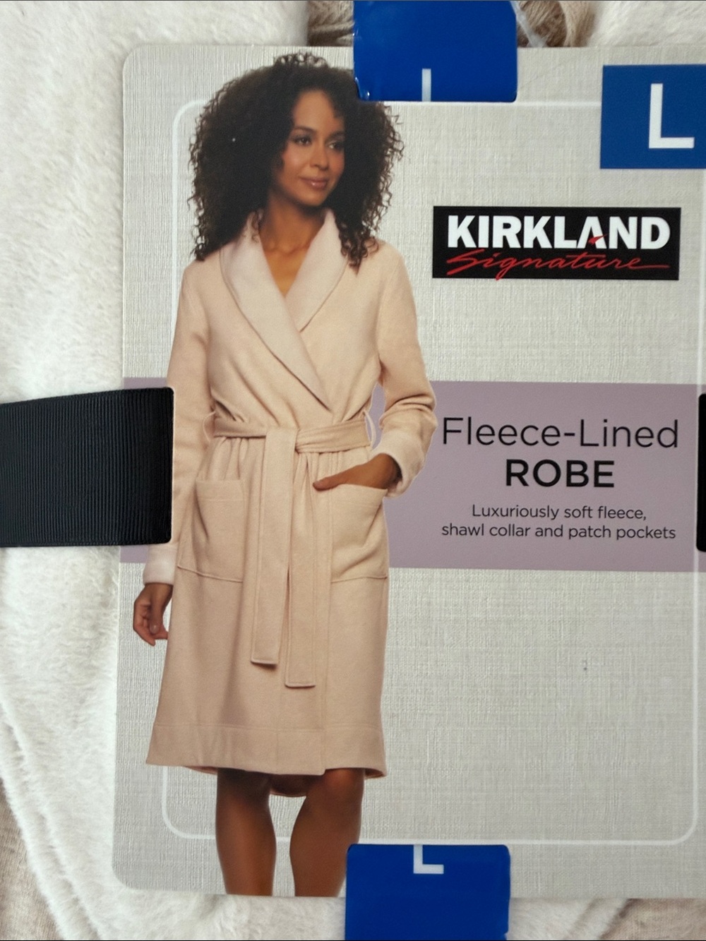 Kirkland Signature Fleece-Lined Robe in Cream and Beige